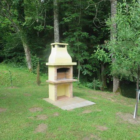 Dom wakacyjny Family Friendly House With A Parking Space Kuzelj, Gorski Kotar - 20980 Kuzelj