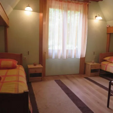 Family Friendly House With A Parking Space Kuzelj, Gorski Kotar - 20980 Σπίτι διακοπών Kuzelj